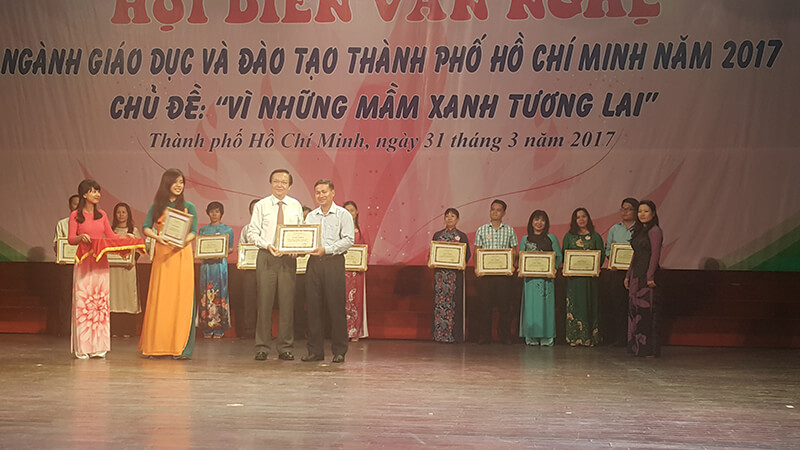 Việt Khoa đạt giải hội diễn văn nghệ ngành giáo dục và đào tạo TPHCM năm học 2016 – 2017